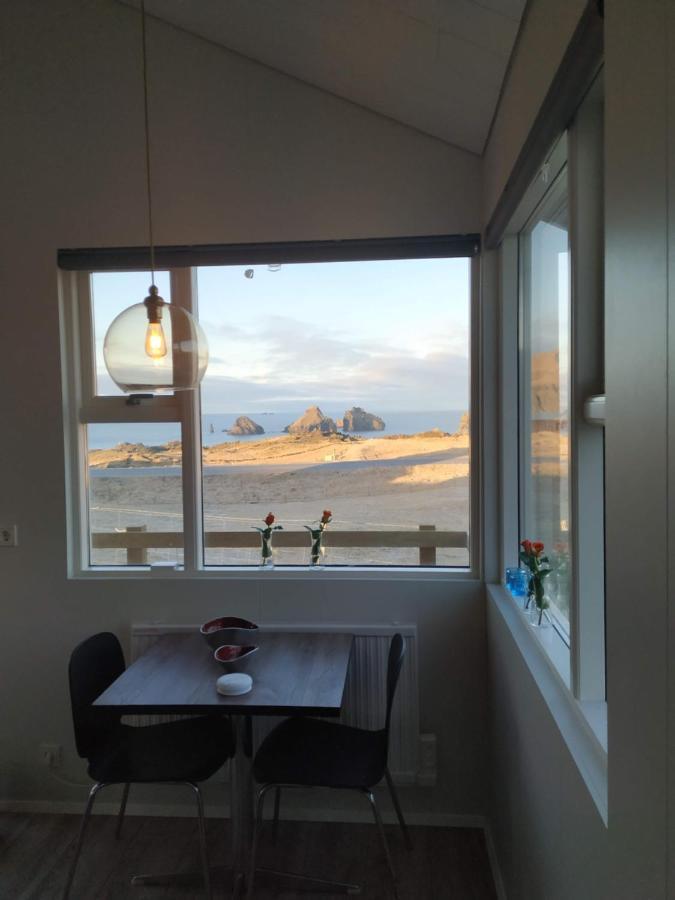 וסטמאנא'איאר Ofanleiti Cottages מראה חיצוני תמונה