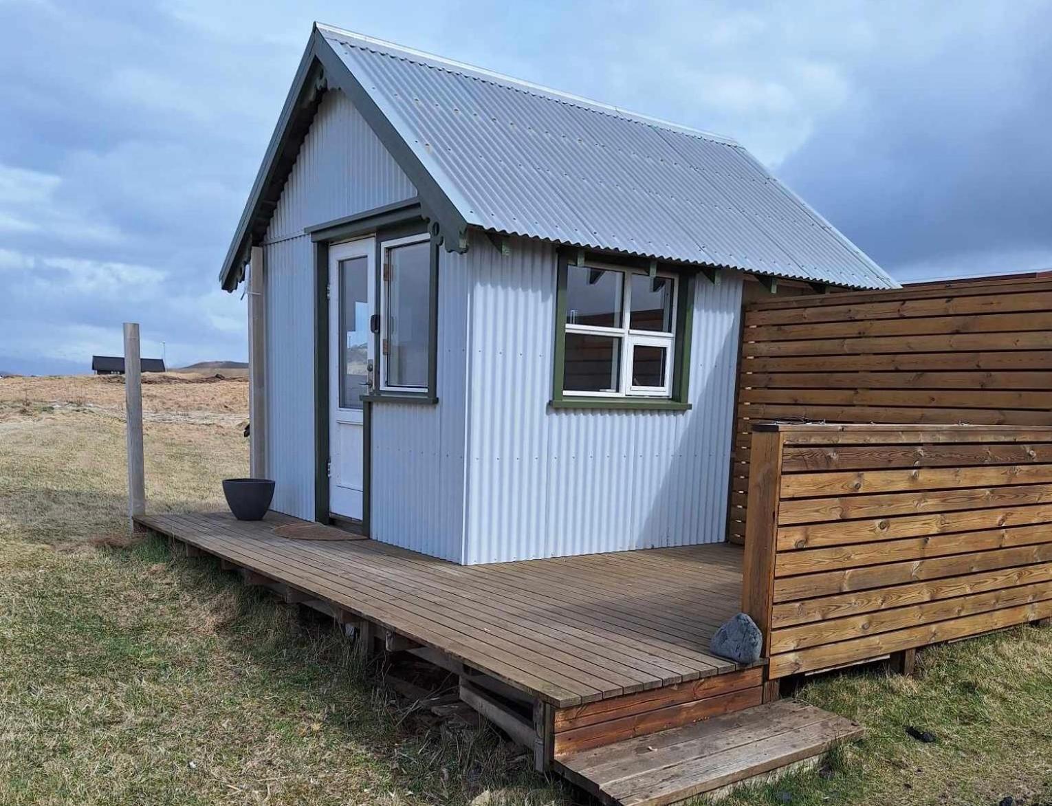 וסטמאנא'איאר Ofanleiti Cottages מראה חיצוני תמונה